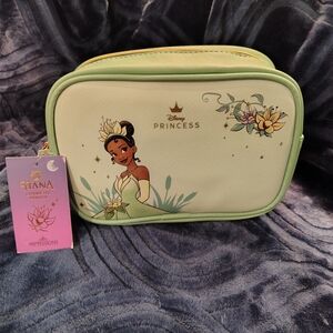 Impressions Green and Cream Princess Cosmetic Bag